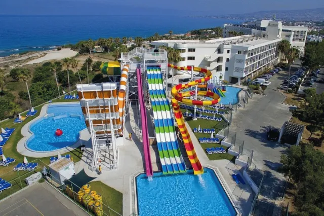 Hotellbilder av Leonardo Laura Beach and Splash Resort - nummer 1 av 19