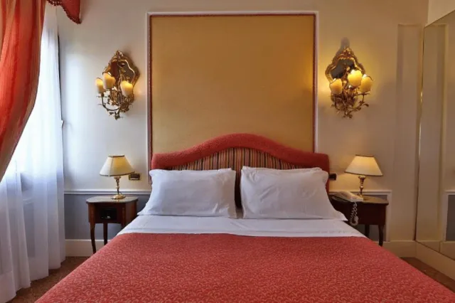 Billede av hotellet Hotel Arlecchino - nummer 1 af 10