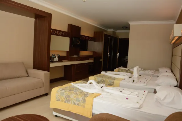 Billede av hotellet Noxinn Club Hotel (ex Limoncello Konakli Beach) - nummer 1 af 10