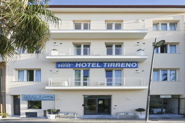 Hotellbilder av Hotel Nuovo Tirreno - nummer 1 av 3