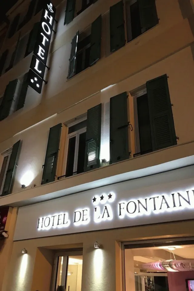 Hotellbilder av Hotel de la Fontaine - nummer 1 av 10