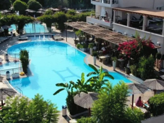 Hotellbilder av Peridis Family Resort - nummer 1 av 19