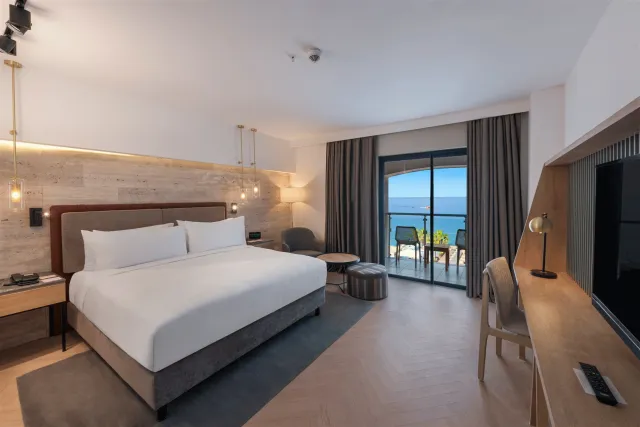 Hotellikuva DoubleTree by Hilton Antalya-Kemer All-Inclusive Resort - numero 1 / 10