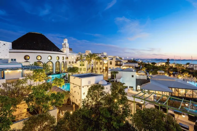 Hotellbilder av Hotel LIVVO Volcan Lanzarote - nummer 1 av 8