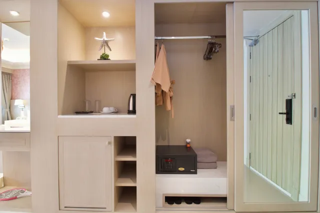 Billede av hotellet The Sea - Cret Hua Hin - nummer 1 af 10