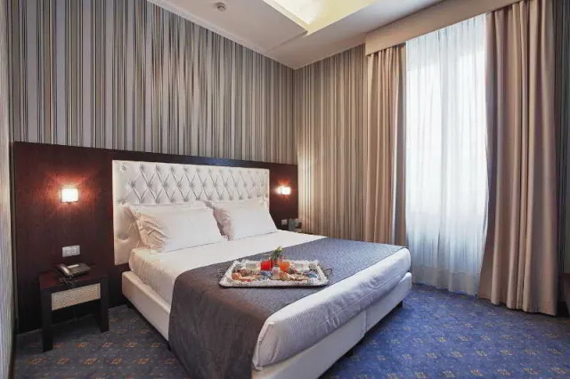 Billede av hotellet Hotel Naples - nummer 1 af 10