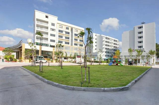 Billede av hotellet Recenta Suite Phuket Suanluang - nummer 1 af 10