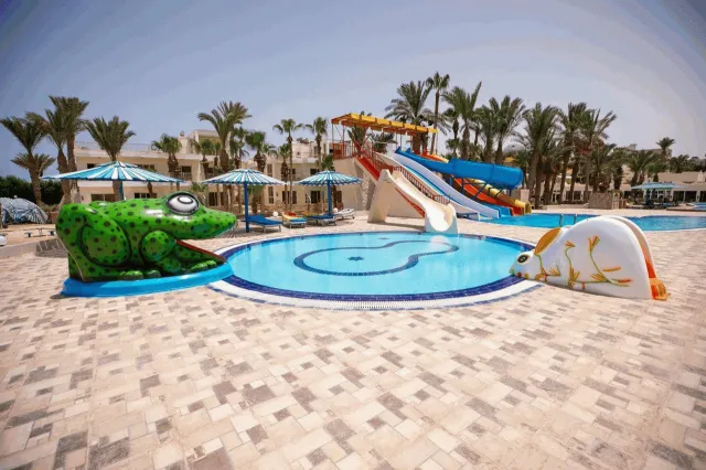 Hotellbilder av Empire Beach Aqua Park - nummer 1 av 19