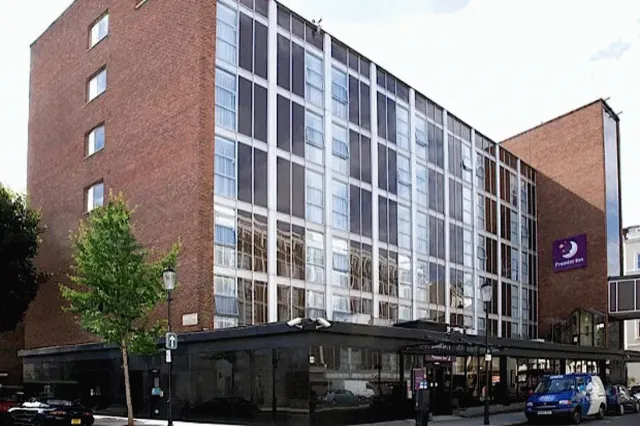 Billede av hotellet Premier Inn London Kensington (Earls Court) - nummer 1 af 10