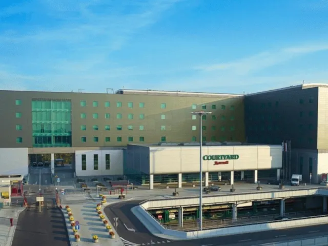 Billede av hotellet Courtyard Warsaw Airport - nummer 1 af 4