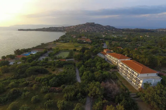 Billede av hotellet Delfinia Hotel and Bungalows - nummer 1 af 10