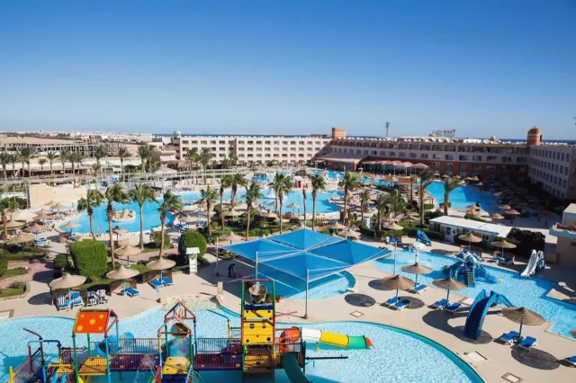 Hotellbilder av Titanic Resort and Aqua Park - nummer 1 av 20