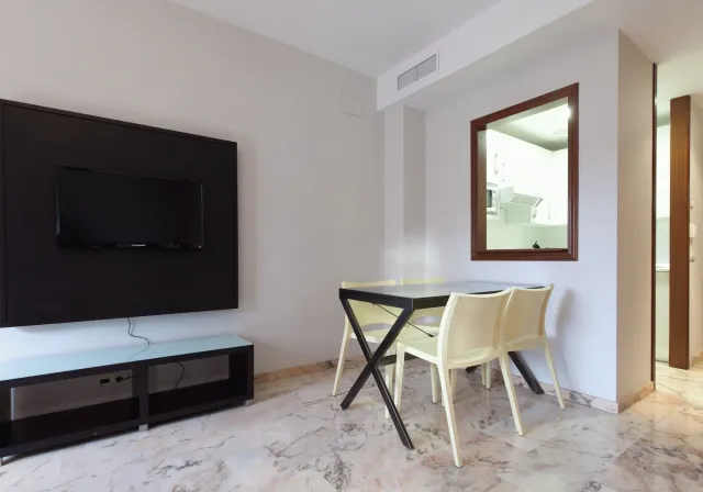 Billede av hotellet Apartamentos Vértice Bib Rambla - nummer 1 af 10