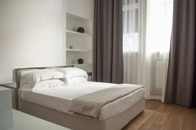 Billede av hotellet LHP Suite Napoli - Parco Margherita - nummer 1 af 3