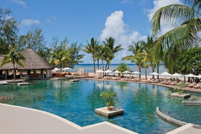 Billede av hotellet OUTRIGGER Mauritius Beach Resort - nummer 1 af 10