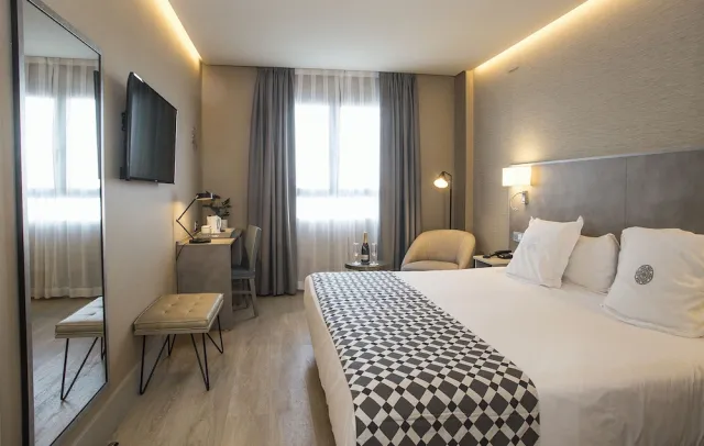 Billede av hotellet Hotel América Sevilla - nummer 1 af 62
