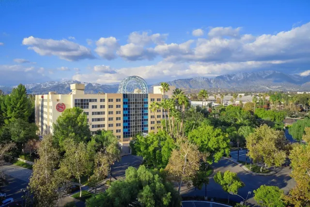 Hotellbilder av Sheraton Fairplex Suites & Conference Center - nummer 1 av 47