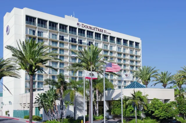 Billede av hotellet DoubleTree by Hilton Torrance - South Bay - nummer 1 af 55