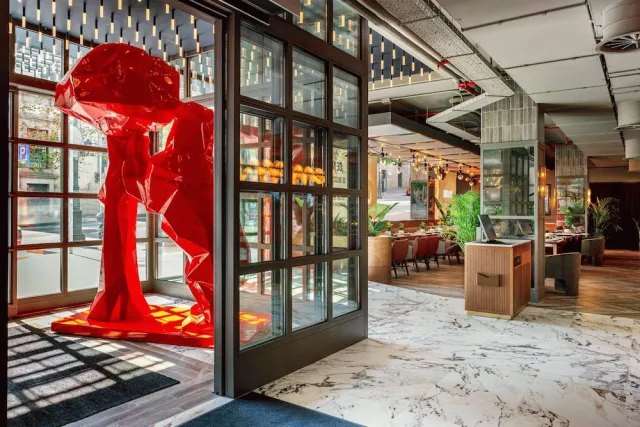 Hotellbilder av Radisson RED Madrid - nummer 1 av 96
