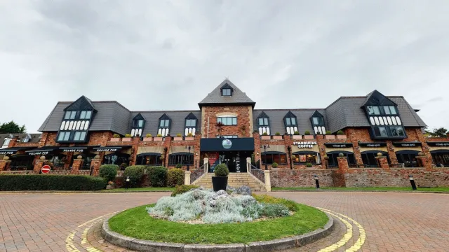 Billede av hotellet Village Hotel Manchester Cheadle - nummer 1 af 10