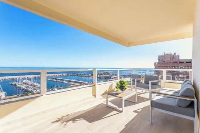 Billede av hotellet Aparthotel PYR Fuengirola - nummer 1 af 10