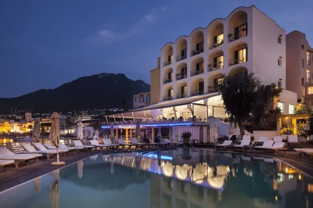Billede av hotellet REGINA ISABELLA - RESORT SPA RESTAURANT - nummer 1 af 93