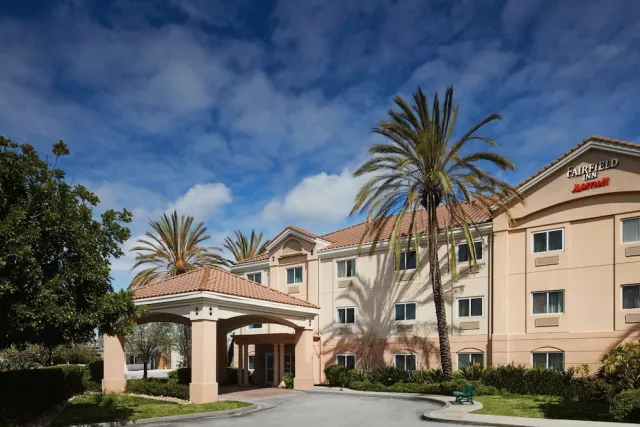 Hotellbilder av Fairfield Inn & Suites by Marriott San Francisco San Carlos - nummer 1 av 19