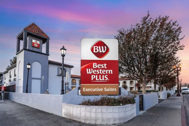 Hotellbilder av Best Western Plus Executive Suites - nummer 1 av 37
