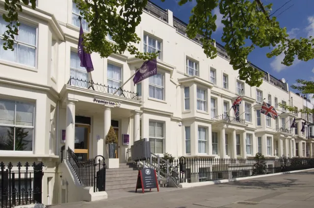 Hotellbilder av Premier Inn London Kensington (Olympia) - nummer 1 av 15