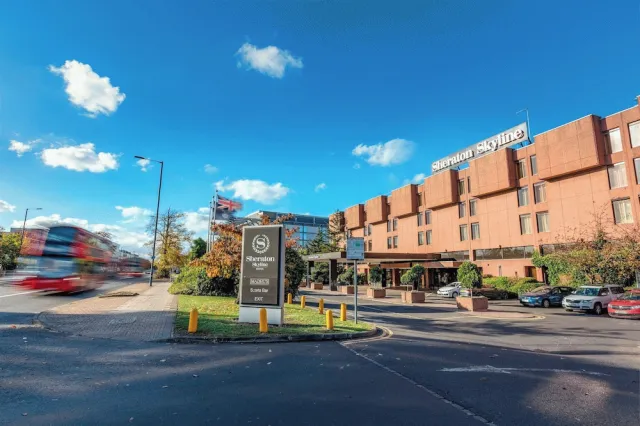 Billede av hotellet Sheraton Skyline Hotel London Heathrow - nummer 1 af 10