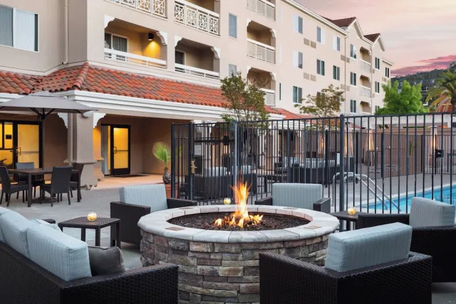 Hotellbilder av Courtyard by Marriott Novato Marin/Sonoma - nummer 1 av 48