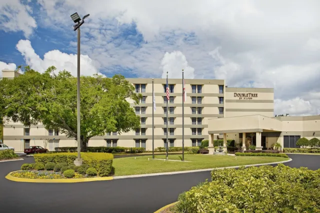 Hotellbilder av DoubleTree by Hilton Hotel Orlando East - UCF Area - nummer 1 av 35