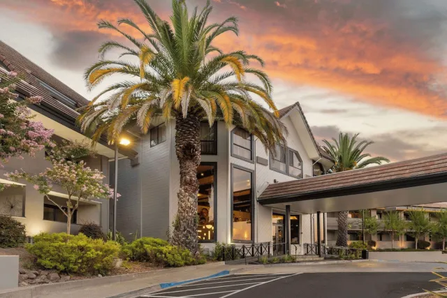 Hotellbilder av Best Western Plus Novato Oaks Inn - nummer 1 av 50