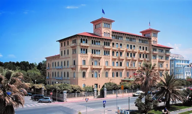 Hotellbilder av Grand Hotel Royal - nummer 1 av 10