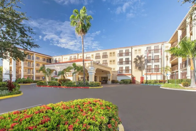 Hotellbilder av Holiday Inn & Suites Boca Raton - North by IHG - nummer 1 av 55