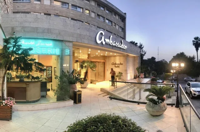 Billede av hotellet Ambassador Hotel - nummer 1 af 89