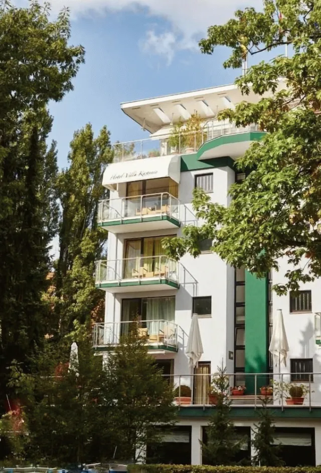 Billede av hotellet Bernstein Villa Kastania - nummer 1 af 10