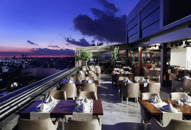 Hotellbilder av Darkhill Hotel - nummer 1 av 45