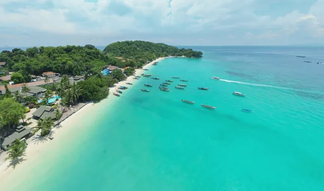 Hotellbilder av Phi Phi Holiday Resort - nummer 1 av 100