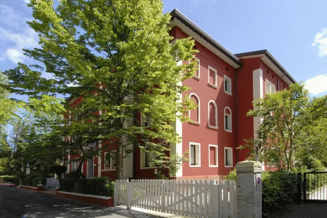 Billede av hotellet Hotel Villa Pannonia - nummer 1 af 49