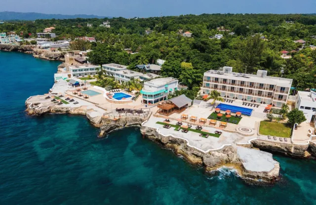 Hotellbilder av Samsara Cliff Resort - nummer 1 av 72