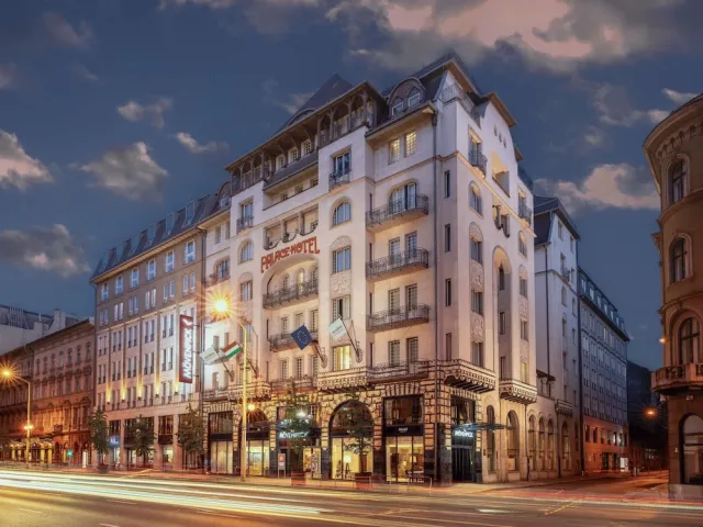 Billede av hotellet Mövenpick Hotel Budapest Centre - nummer 1 af 99