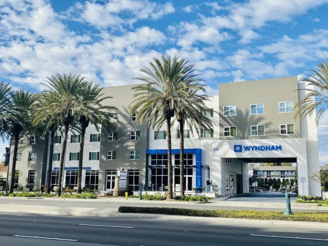 Hotellbilder av Wyndham Anaheim - nummer 1 av 84