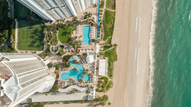Hotellikuva Trump International Beach Resort - numero 1 / 100