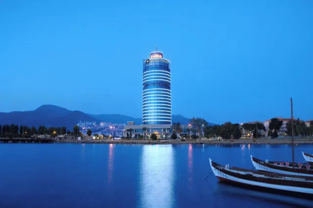 Billede av hotellet Wyndham Grand Izmir Ozdilek Thermal & Spa - nummer 1 af 100