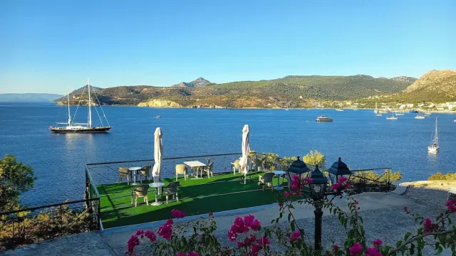 Hotellbilder av Kavos Bay Seafront Hotel - nummer 1 av 10