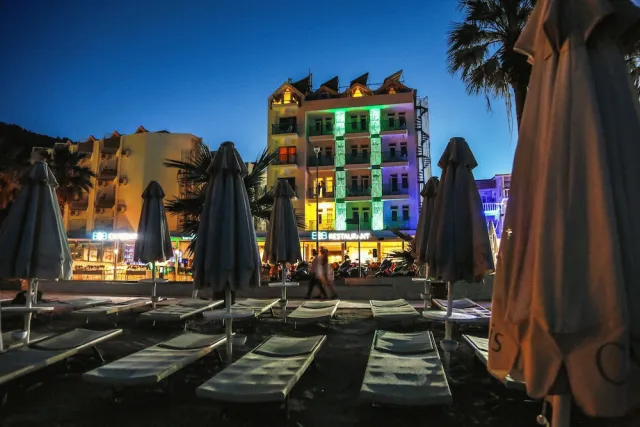 Hotellbilder av B&B Yüzbaşı Beach Hotel - nummer 1 av 44