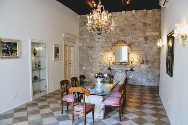 Billede av hotellet SUNce Palace Apartments with free offsite parking - nummer 1 af 10
