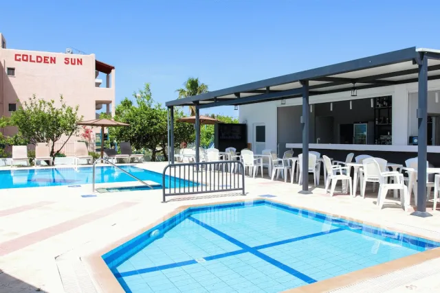 Billede av hotellet Golden Sun - nummer 1 af 10