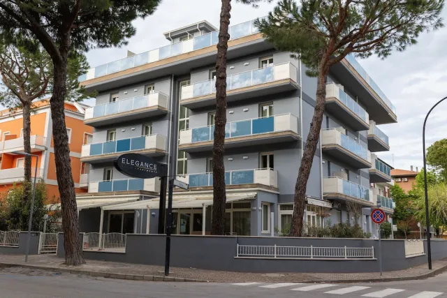 Billede av hotellet Elegance Suite Apartments - nummer 1 af 10